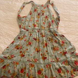 Backless floral summer dress